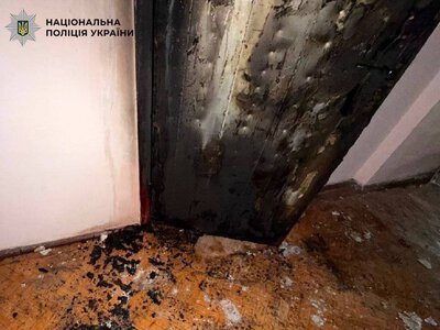 Підпалила двері через ревнощі: у Деснянському районі киянка намагалася помститися «суперниці»