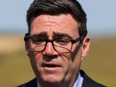 Новий прем’єр Великої Британії пішов у відпустку через два тижні після призначення