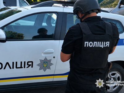 Троє постраждалих через ракетну атаку рф на передмістя Одеси