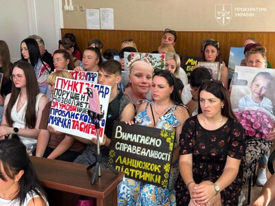  Смертельна ДТП у Прилуках, внаслідок якої загинула дитина: судом винесено вирок щодо поліцейської 