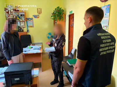Після вбивства 17-річної дівчини на Київщині оголосили підозри двом посадовицям