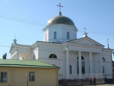 Російський БпЛА Молнія завдав удару по Свято-Духівському кафедральному собору в Херсоні