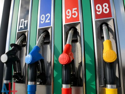 Газпромнефть скасувала ліміти на продаж пального у 13 регіонах РФ після дефіциту