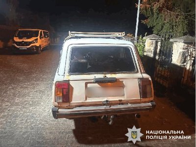 На Буковині жінці повідомили про підозру за незаконне заволодіння автомобілем
