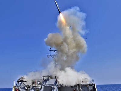 США використали більшість запасів ракет великої дальності через війну з Іраном — Reuters