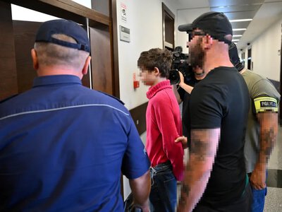 У Польщі 18-річного українця відправили під варту після нападу з ножем на польку