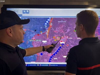 Закарпатські рятувальники допомагають боротися з масштабними пожежами у Франції (ФОТО)