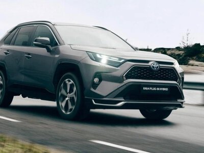 Продаж нових авто в Україні суттєво впав: які марки і моделі купують найбільше