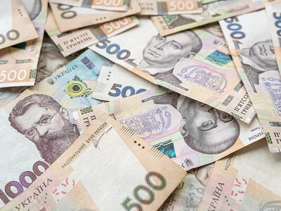 Вже 24 серпня українці отримають грошову допомогу: хто у списку