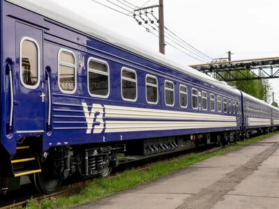 Укрзалізниця змінила графіки руху та маршрути багатьох поїздів: перелік