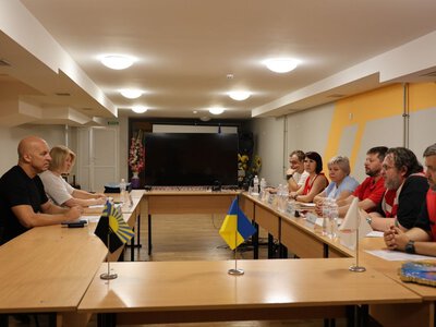 На Донеччині у серпні почнуть встановлювати нові мобільні укриття