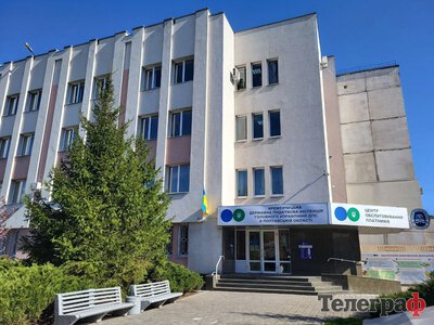 У Полтаві в ресторані податківці виявили трьох неоформлених працівників