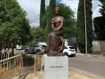 У Мадриді відкрили пам’ятник Лесі Українці