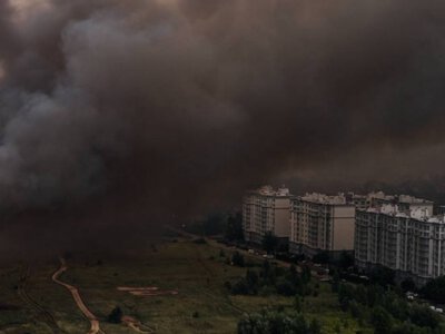 Масштабне задимлення накрило житлові квартали Києва: вітер поширює бруд і пил, - ФОТО