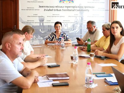 У Звягелі обговорили патріотичне виховання молоді та підтримку родин військових