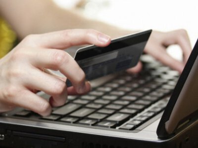 «Пілот з Лондона» видурив у жительки Коломийщини майже 64 тисячі гривень
