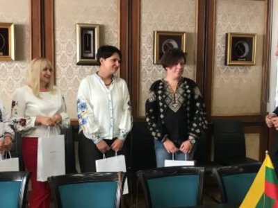 Одеські школярі повернулися із відпочинку у Клайпеді