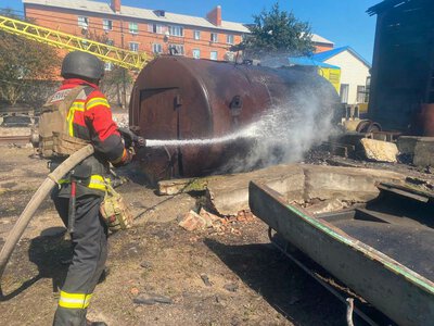 23 «шахеди» атакували Тростянець: двоє поранених, пошкоджено залізничне господарство та 52 домоволодіння