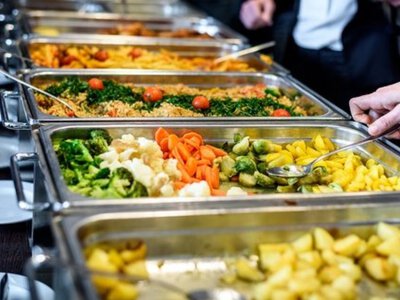 В Одесі запланували змінити систему харчування в школах через тривоги