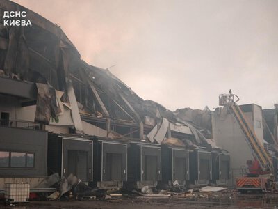 Росіяни атакували балістикою логістичний центр NOVUS у Києві: що відомо