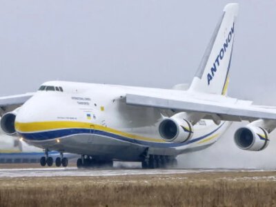 Дрон із вибухівкою впав за кілька метрів від українського літака у Німеччині: деталі 