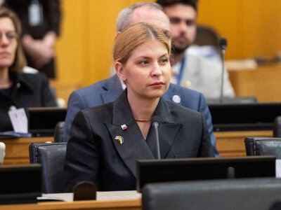 Стефанішина не стримала сліз у суді й заявила про брак коштів для застави