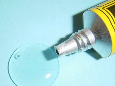 Антибіотик, суперклей, мікрохвильовка: 7 випадкових наукових відкриттів, які змінили світ