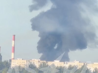 У Росії повідомляють про «наймасовішу атаку» українських дронів на Ярославську область, палає НПЗ