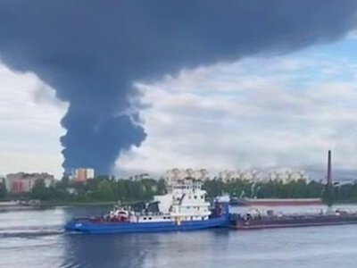 Зеленський повідомив про удари по двох російських НПЗ і кораблях у Чорному морі