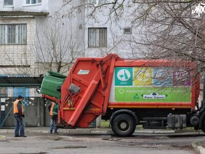Російський дрон атакував сміттєвоз у Херсоні: троє чоловіків постраждали - Херсон Daily