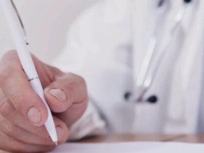 Підозра у торгівлі людьми: у Києві розслідують справу про сурогатне материнство