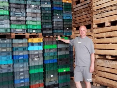 Майже 20 років у бізнесі: старовижівський підприємець розвиває власну справу із заготівлі дикоросів