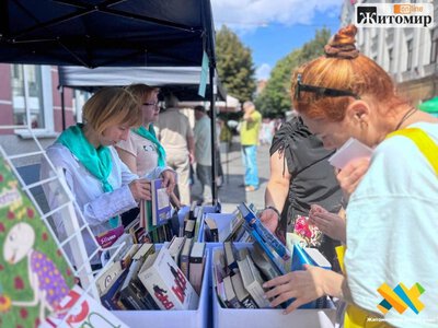 У Житомирі вдруге проведуть культурний проєкт «Книжкова площа – 2026»