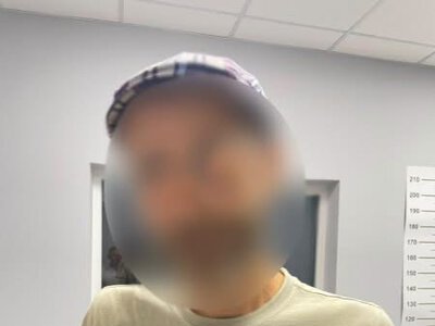 У Новояворівську поліцейські затримали зловмисника за підозрою в пограбуванні перехожого