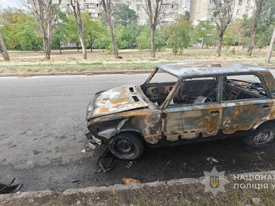 Через конфлікт із хлопцем доньки: у Запоріжжі чоловік спалив автомобіль