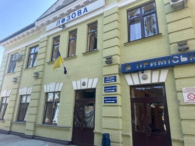 Російський безпілотник вбив двох залізничників на станції в Лозовій: влучив у вагон поїзда