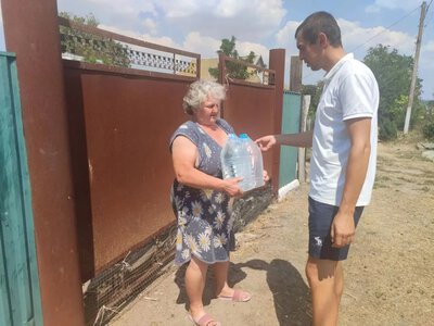 На окупованому лівобережжі Херсонщини частина Скадовського району вже десять днів без світла