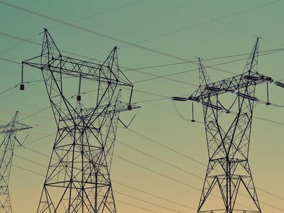 ТЕЦ відновили на 65%: уряд звітує про захист II рівня, мільярдні витрати та ключові ризики перед зимою