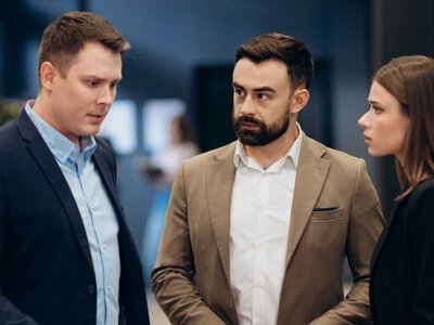 Як тепер дочекатися: у мережі заінтригували кадрами зі зйомок 3 сезону Парочки слідчих