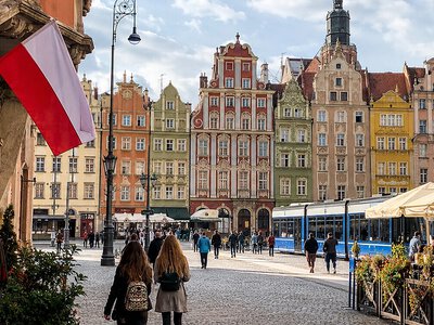 У Польщі запропонували депортувати українців призовного віку