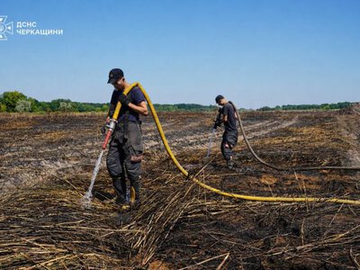 Понад 4 гектари торф’яного ґрунту горять на Черкащині