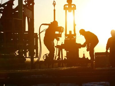 Нафта Brent перевищила $82 після ударів Ірану в Ормузькій протоці