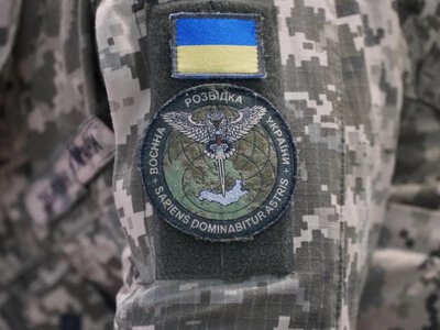 У Криму уразили російський Панцирь і військовий кран новітньою Magura - ГУР показало відео