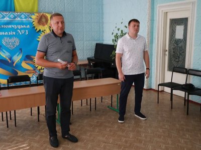 У Кременчуцькій гімназії №3 представили нового директора
