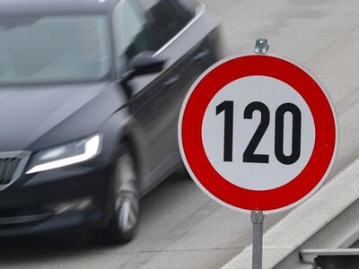 Понад 6 тисяч водіїв на Прикарпатті попалися на перевищенні швидкості