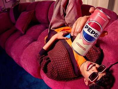 Pepsi запускає в Україні два нові смаки без цукру: Крем-сода та Полуниця & Вершки