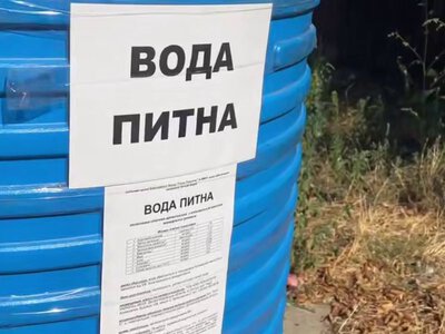 У Херсоні розгорнули мережу пунктів видачі питної води після російських атак