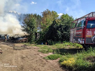 Російські війська атакували Ізюм касетними боєприпасами: двоє людей загинули, четверо поранені