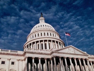 Сенат США схвалив законопроєкт Ліндсі Грема про санкції проти РФ