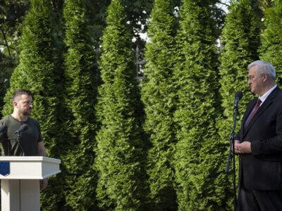 Зеленський та Сибіга відреагували на ухвалення «пекельних санкцій» проти рф